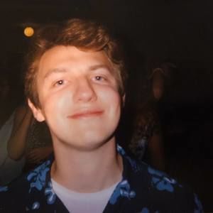 Meet your Posher, Troy